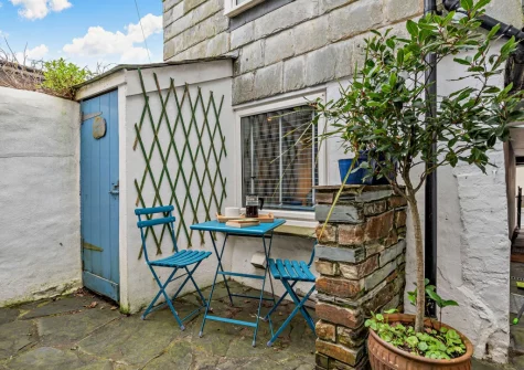 The outdoor sitting area at Lobster House, Padstow