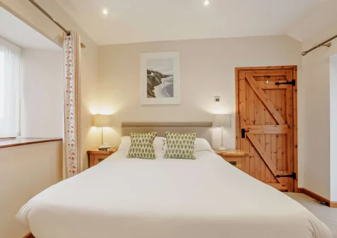 The bedroom at Long Horn Barn, Launceston