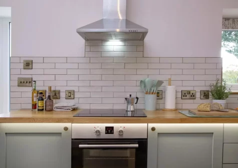 The kitchen at Longpark Linhay, Compton