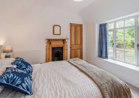 Bedroom #1 at Loventor Cottage, Instow
