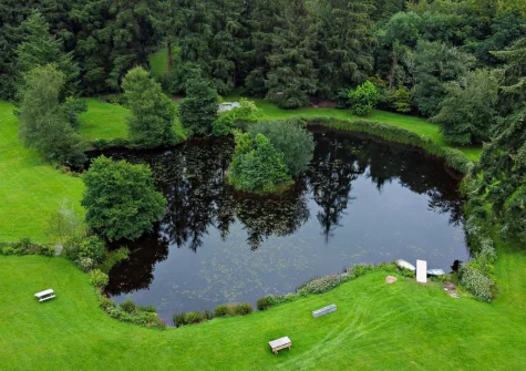 Guests have use of the shared grounds & freshwater swimming spots