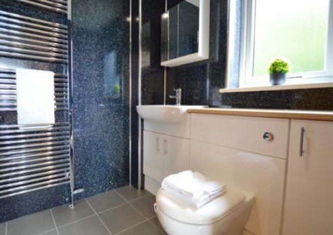 Bedroom #3 en-suite at Lowenna, Coverack