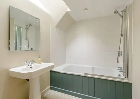 The bathroom at Lower Cannington Cottage, Witheridge