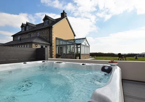 The hot tub at Lower Ossington, Launcells Cross