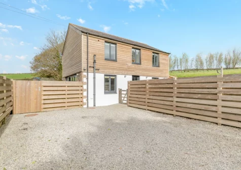 Lukes Barn is lovingly furnished with a stylish interior, landscaped garden & games room