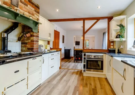 The kitchen at Lulworth House, Raymond's Hill