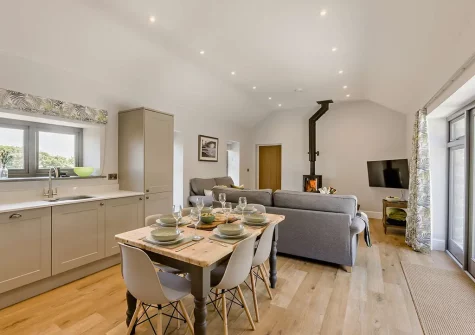 The dining area at Lutsford Farm Barn, Bursdon