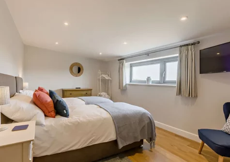 Bedroom #3 at Lutsford Farm Barn, Bursdon