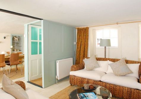 The living area @ Lyndale Cottage, Kingsand