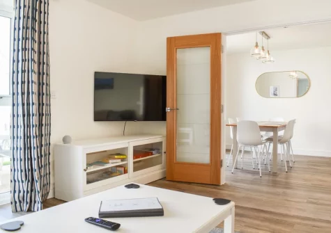 The living room at Magnolia Cottage, Appledore