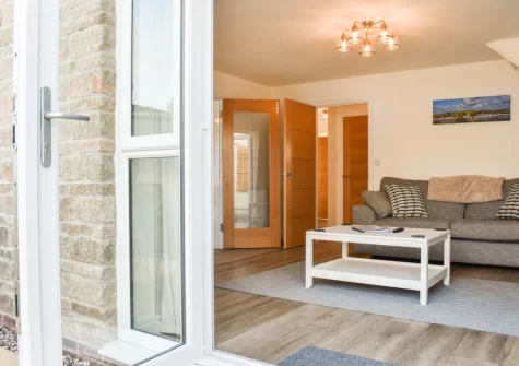 The living room at Magnolia Cottage, Appledore