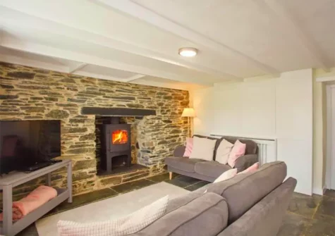 The living room at Magpie Cottage, St Teath