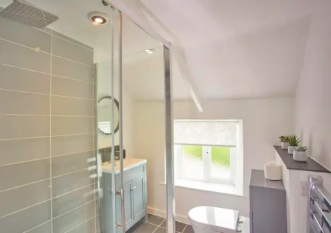 Bedroom #2 en-suite at Magpie Cottage, St Teath