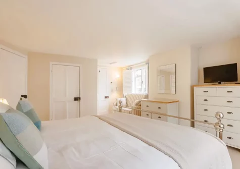 Bedroom #1 at Maisie's, Appledore