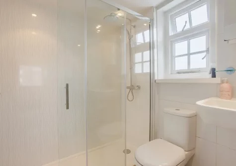 Bedroom #1 en-suite shower room at Maisie's, Appledore