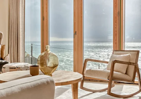 The living area at Maizy's Cottage, Porthleven