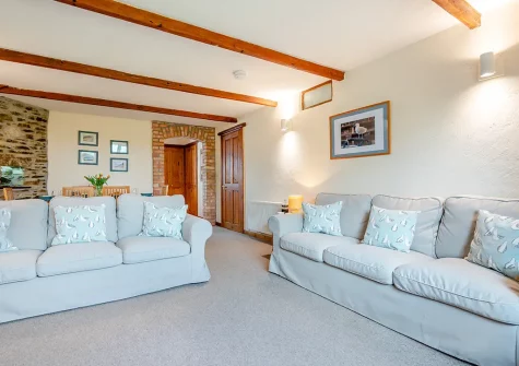The living area at Mallard Cottage, Tregolds