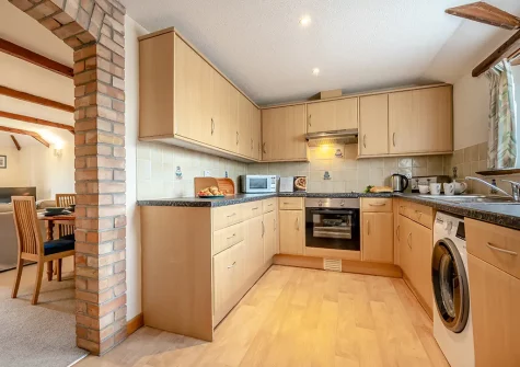 The kitchen at Mallard Cottage, Tregolds