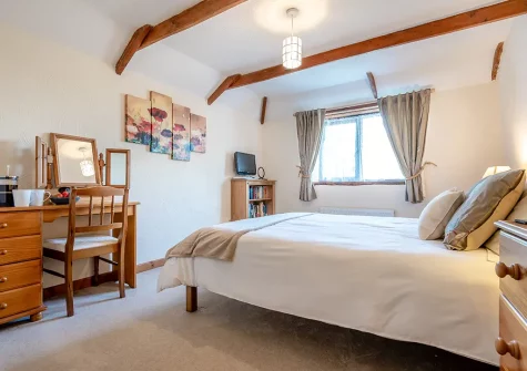 Bedroom #1 at Mallard Cottage, Tregolds