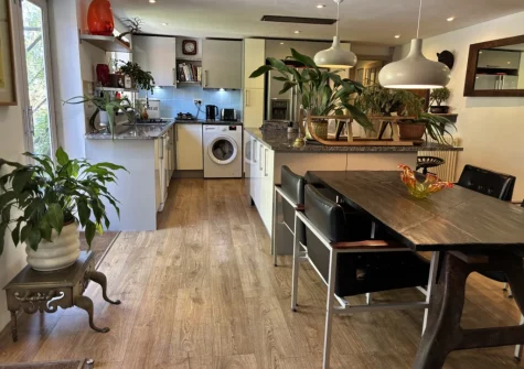 The kitchen & dining area at Maple Barn, Torrington