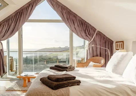 Bedroom #1 at March House, Wembury