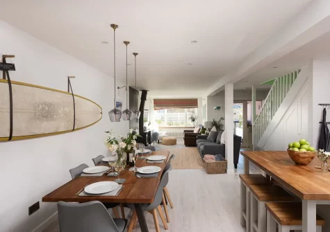 The dining area at Maris Cottage, St Agnes
