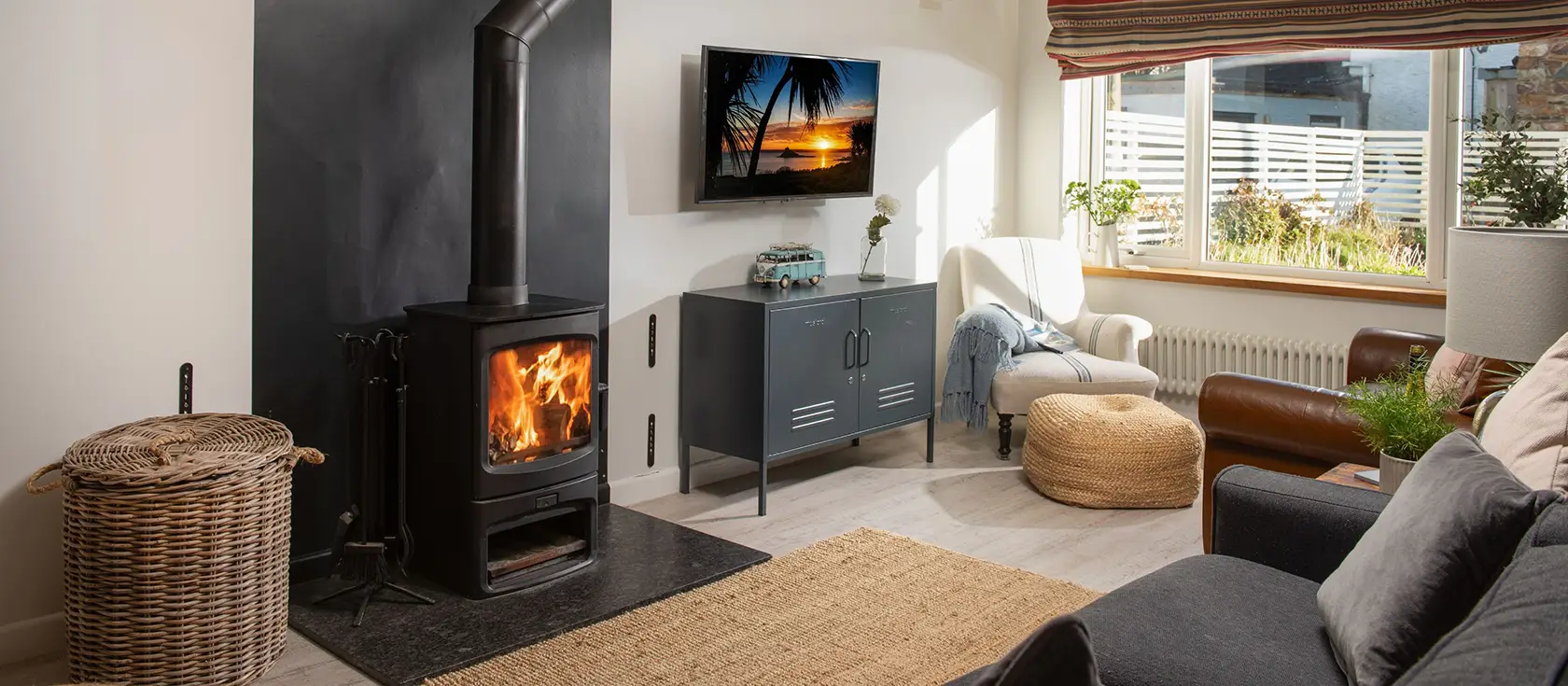 Maris Cottage, St Agnes is a charming three-bedroom retreat nestled in a quiet village spot. Enjoy open-plan living with wood-burning stove, modern kitchen, and enclosed patio garden with barbecue, perfect for memorable seaside family holidays.