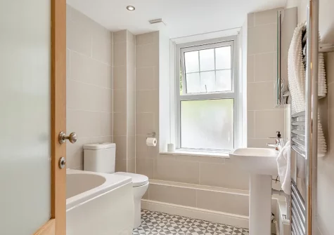 The bathroom at Marmaduke Cottage, Fowey