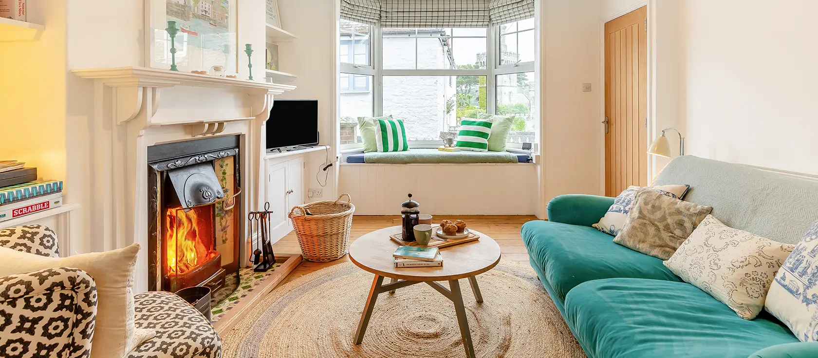 Marmaduke Cottage, Fowey is a stylish three-bedroom retreat in Cornwall's enchanting fishing village. Enjoy stunning bay windows, harbour glimpses, charming outdoor spaces, and easy access to coastal adventures and historic attractions.
