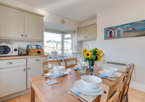 The kitchen & dining area at Marnie's View, Sidmouth
