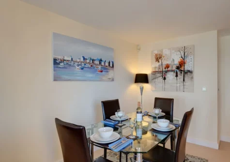 The dining area at Masts A8, Torquay