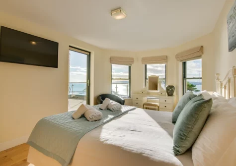 Bedroom #1 at Masts B5, Torquay