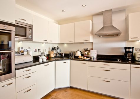 The kitchen @ Masts B7, Torquay