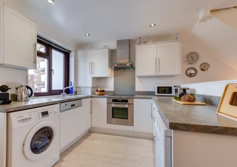 The kitchen at Mayflower Cottage, Padstow