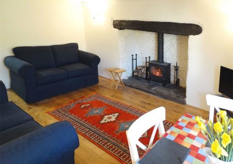 The living area at Meadow Brook Cottage, Sandridge