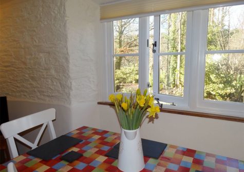 The dining area at Meadow Brook Cottage, Sandridge