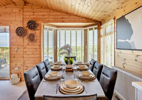 The dining area at Meadow View Eleven, Mullacott