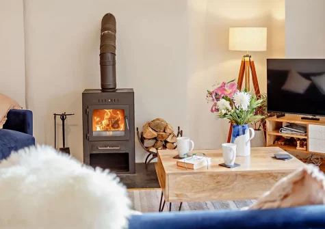 The living area at Meadows, Higher Treyone, Hessenford