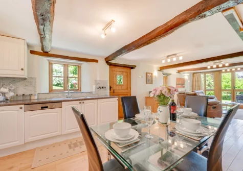 The kitchen & dining area at Meadowside Barn, Meshaw