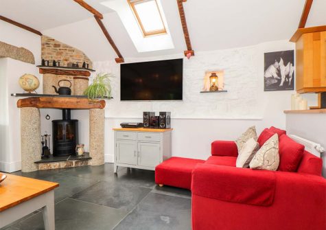 The living area at Meadowview Cottage, Trelash