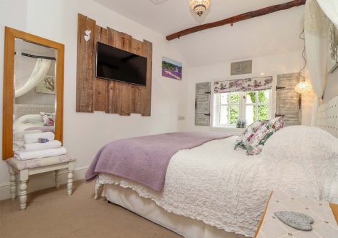 Bedroom #1 at Meadowview Cottage, Trelash