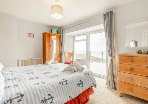The bedroom at Merlins Roost, Tintagel