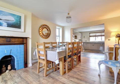 The dining area at Merlyn, Porthleven