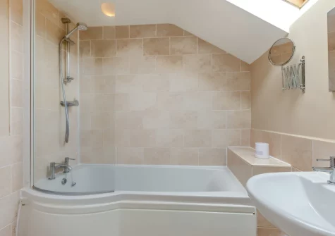 The bathroom at Millrock Cottage, Woolacombe