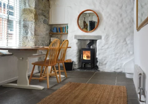 The dining room at Minmar Cottage, St Ives