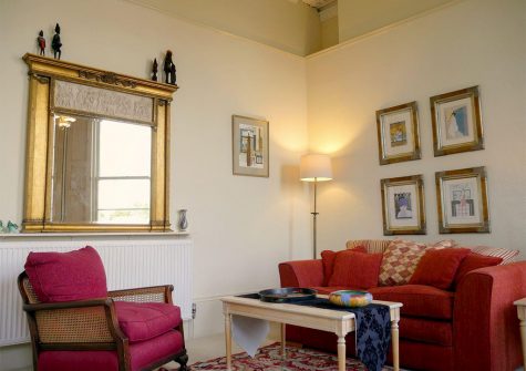 The living area at Minton, Muntham Holiday Apartments, Wellswood