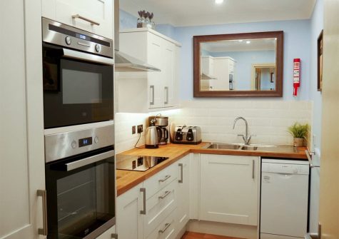The kitchen at Minton, Muntham Holiday Apartments, Wellswood