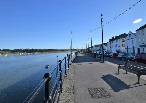 Mira Mare is an ideal base for exploring Appledore and everything the town has to offer