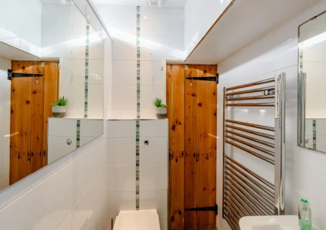 The wet room at Mole End, Appledore