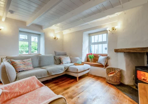 The living room at Molesworth Cottage, Egloshayle
